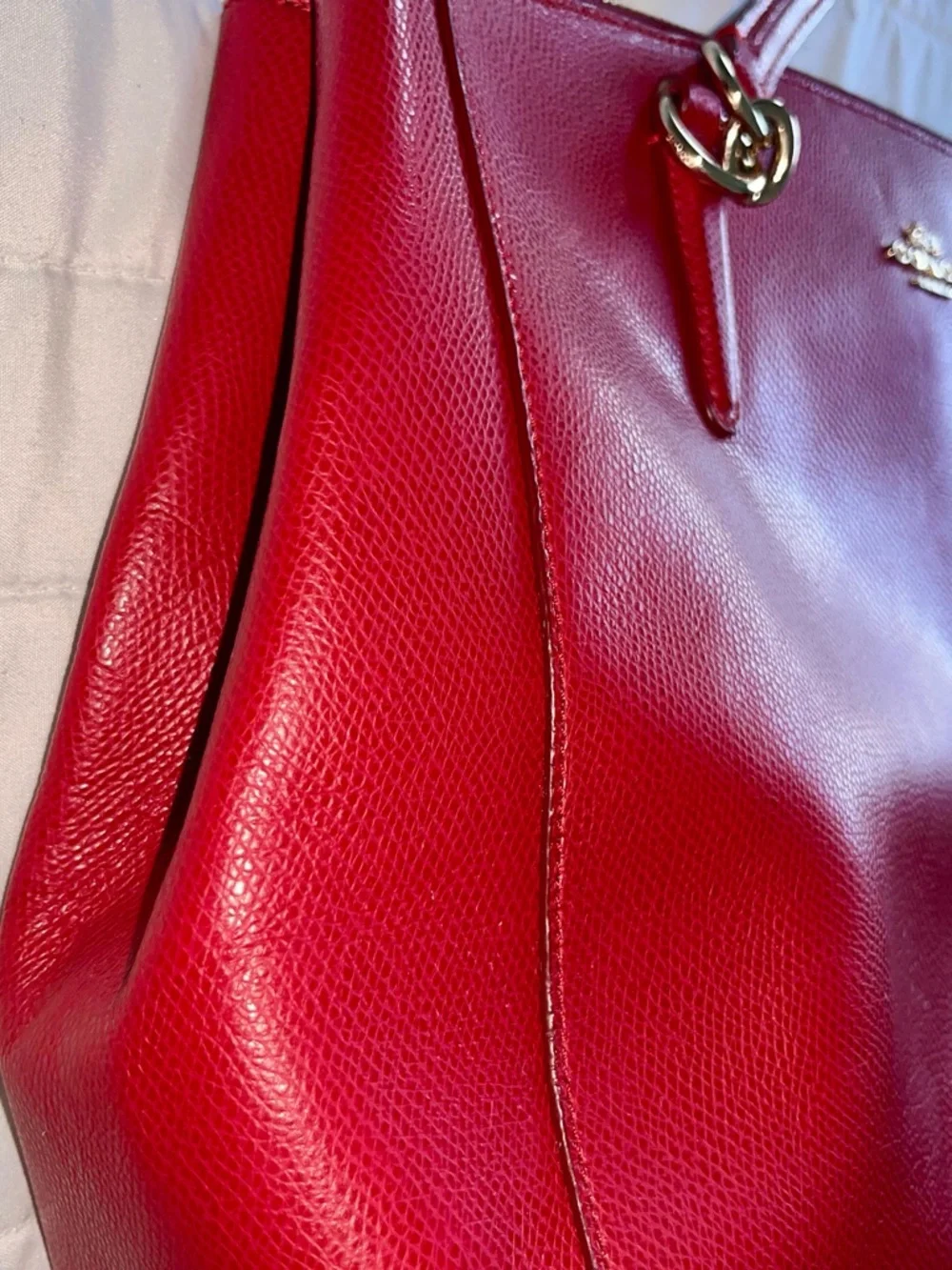 Vintage Coach Red Leather Satchel with Gold Hardware - Picture 5 of 13